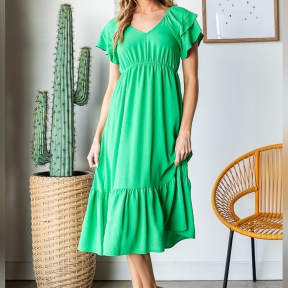 Boutique Dresses & Skirts - Chic Green Midi Dress | Boutique